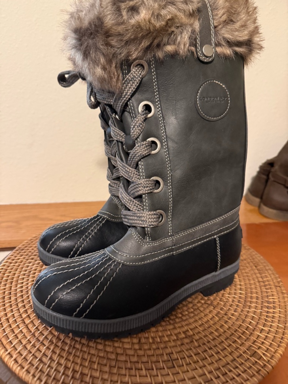 London Fog Black‎ Faux-Fur Trim Lace-Up Winter Boots